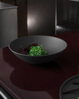 Iconic Bowl Black 22 cm