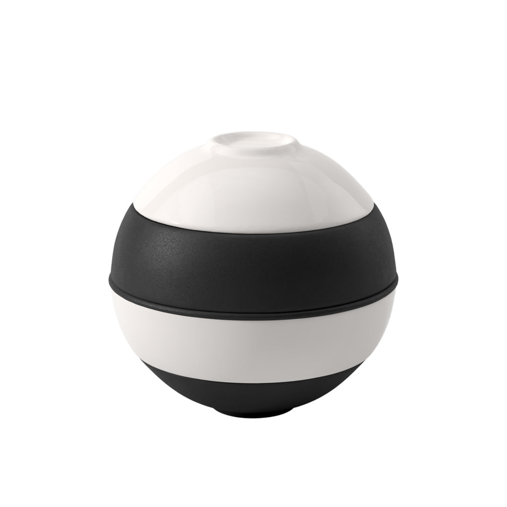 Iconic La Petite Boule